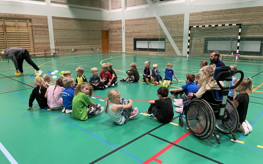 Gymnastik i Harlyckehallen