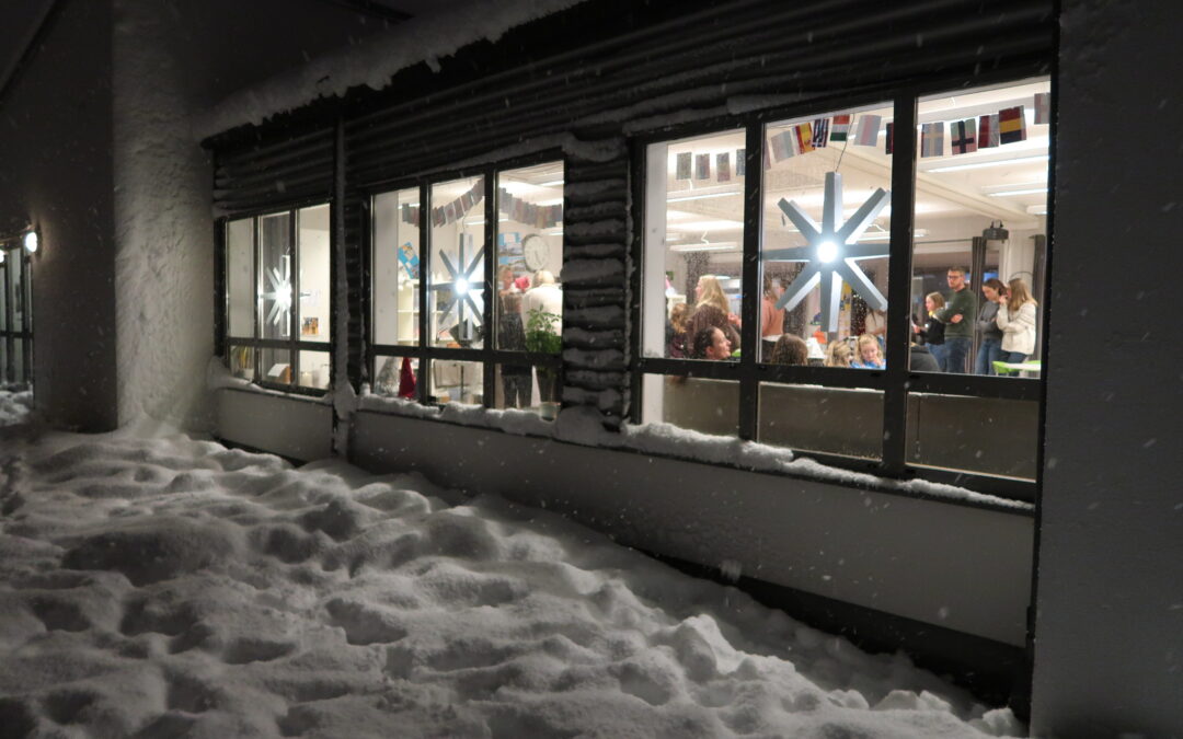 Öppet hus och julmarknad