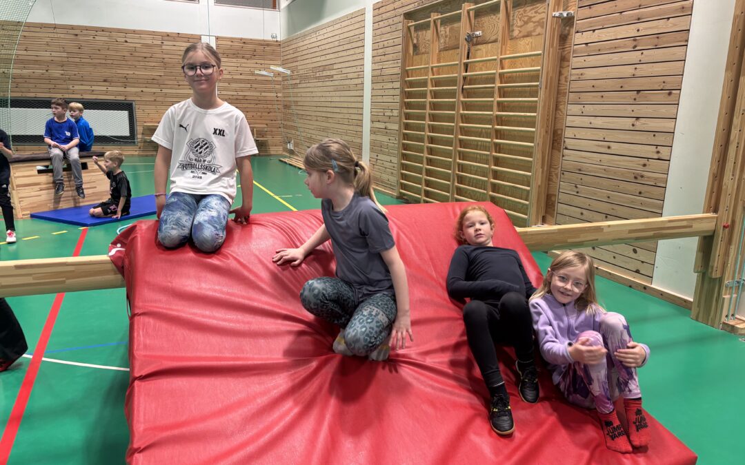 Skeppsbrott, allsång och besök