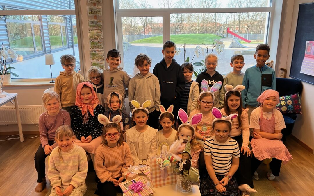 Glad påsk! önskar årskurs 1